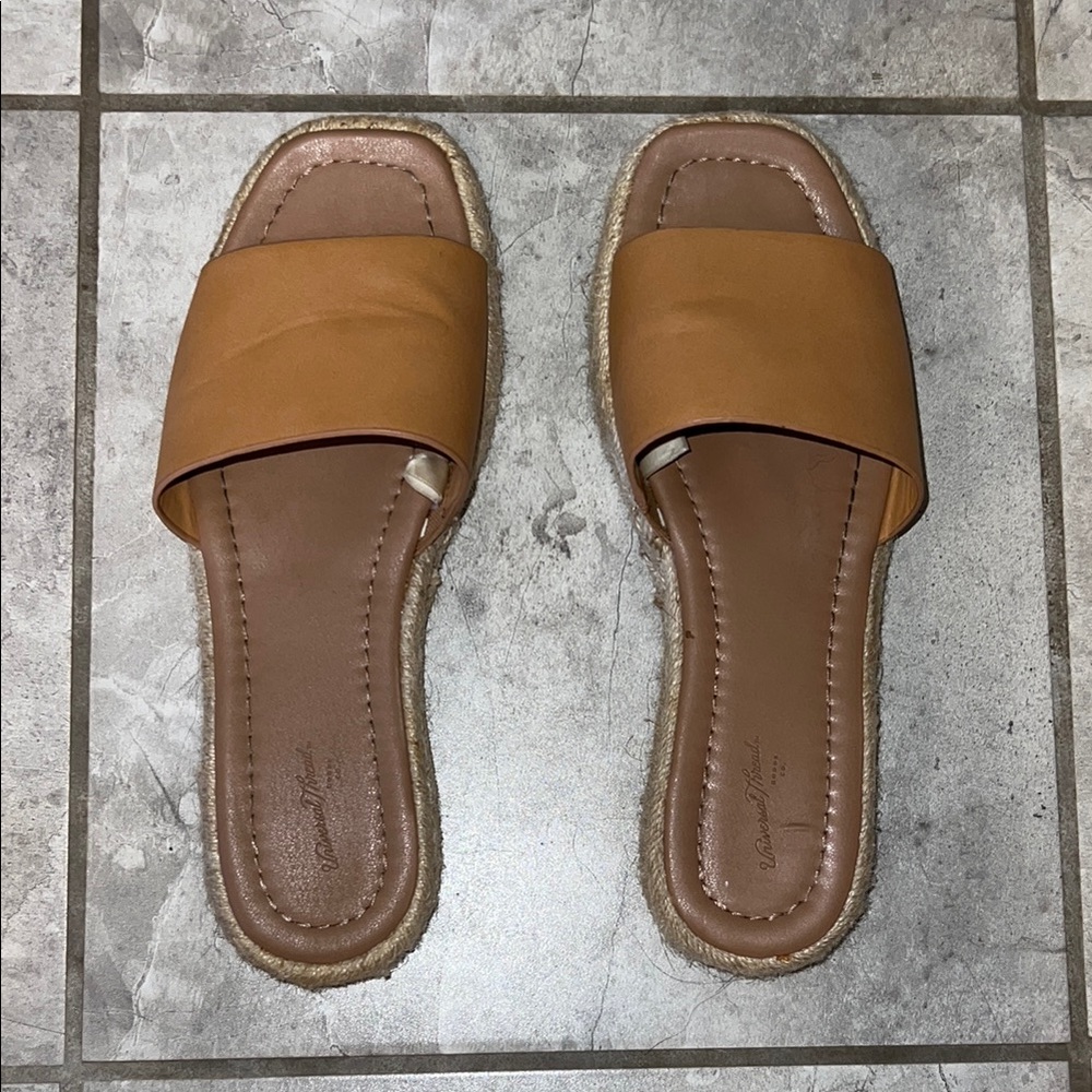 Universal Thread Brown Slide Sandals